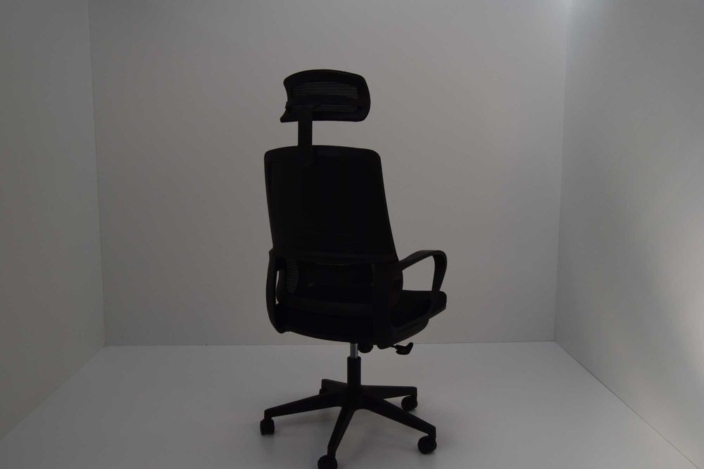 Scaun ergonomic MESH PRO – cu tetieră reglabilă