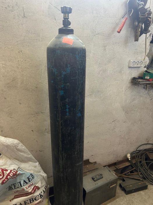 Кислород баллон заправленный