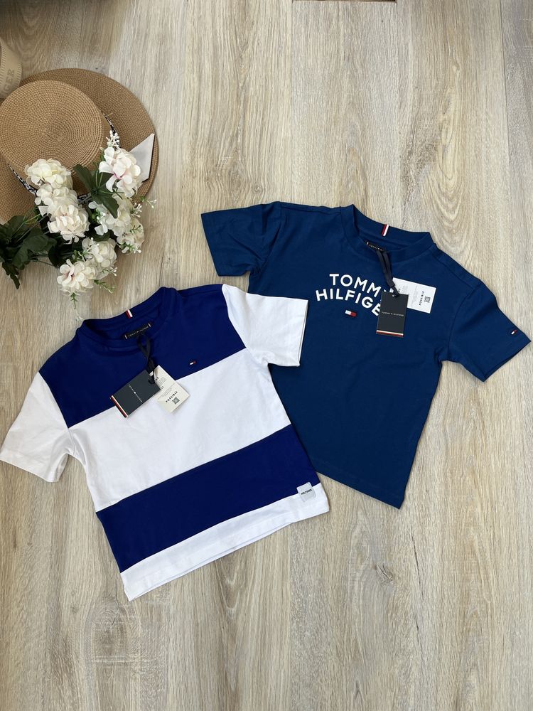 Tommy Hilfiger две блузки за момче 104размер