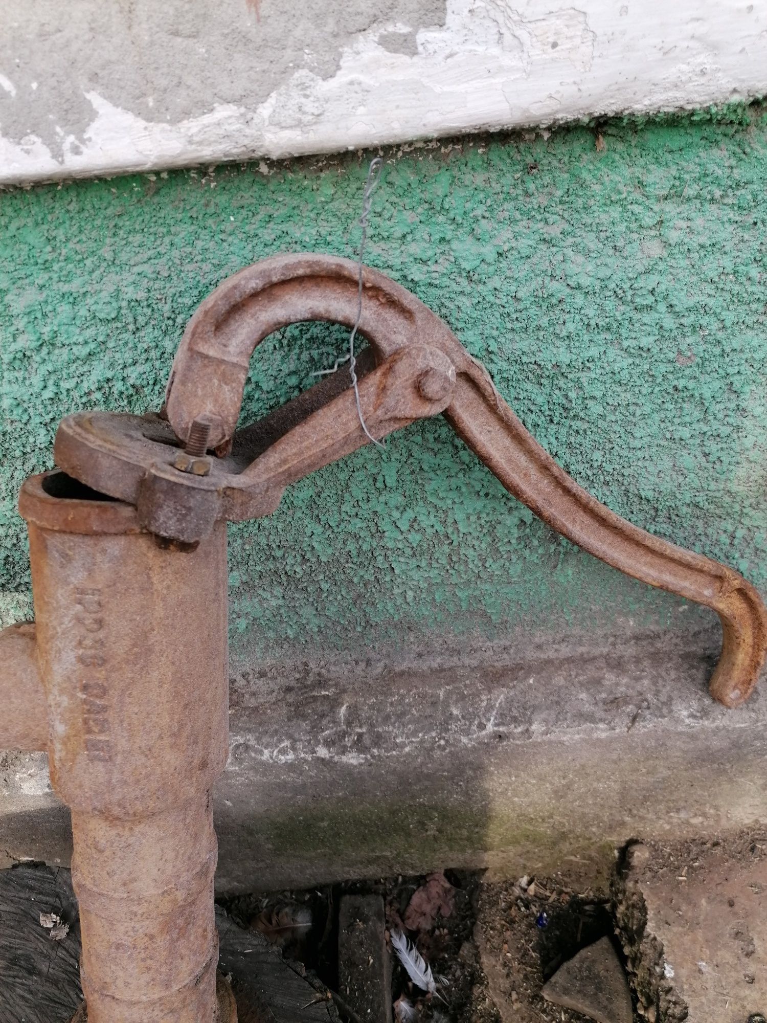 Pompa de apa manuala Carei