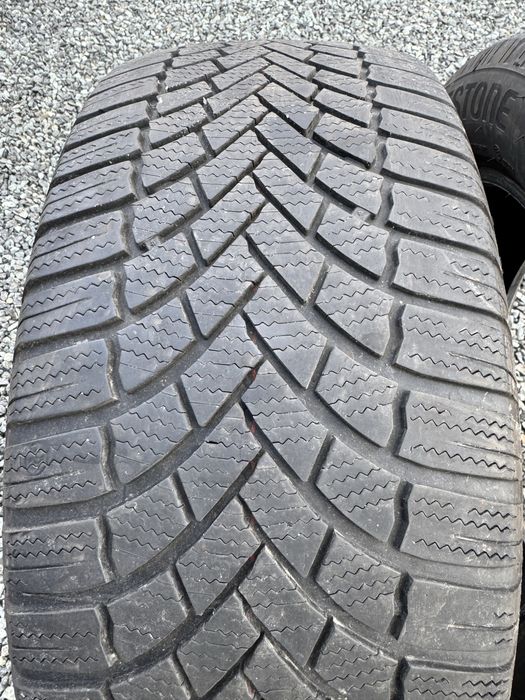 Set 2 anvelope 235 55 r17 bridgestone de iarna