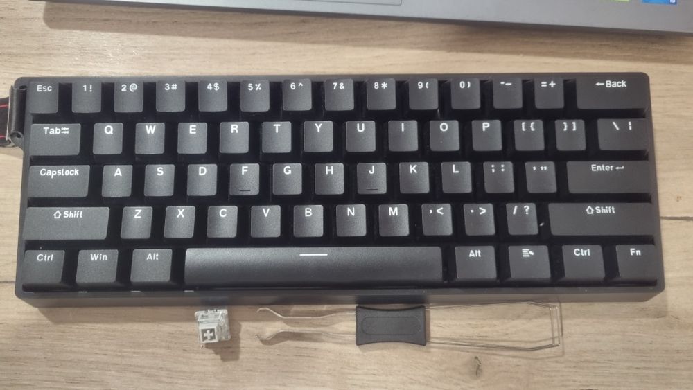 Aula win 60 HE срочно