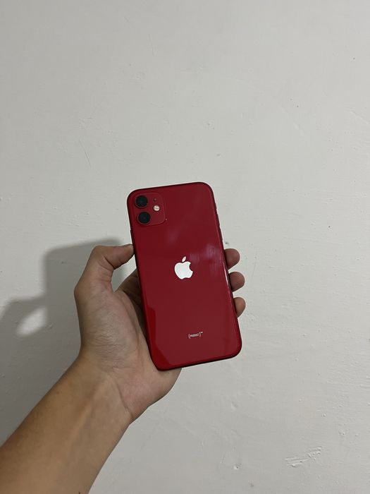 Продам срочно iPhone 11 64GB