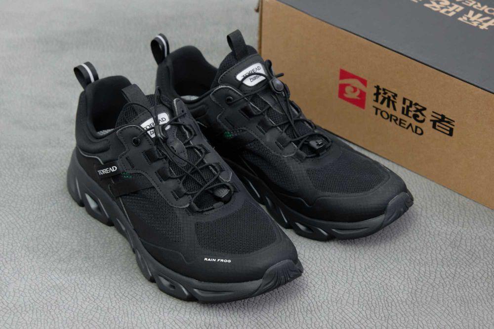 Кроссовки Toread 44р