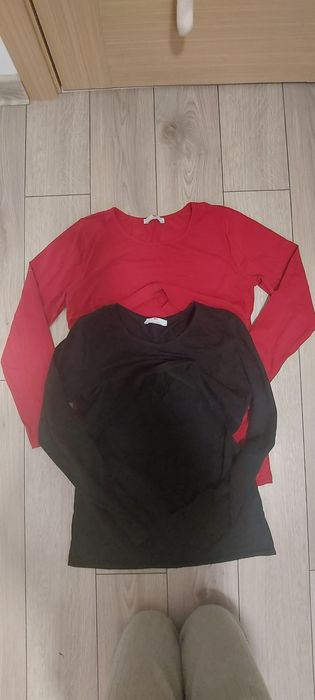 Vând 2 bluze alăptare și pantaloni negri noi.