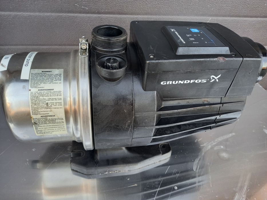 Pompa hidrofor Grundfos
