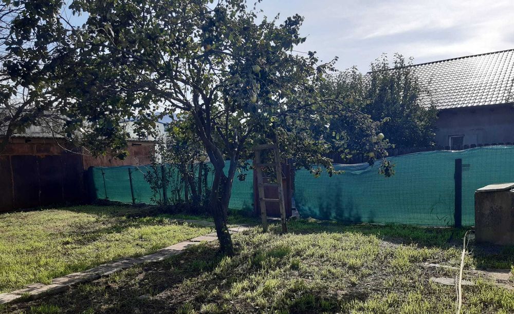 Teren Si Casa de Vanzare In Topraisar 800 mp deschidere 26 m