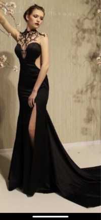 Julia Kontogruni  размер S,M,дизайнерска рокля