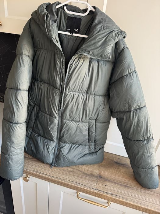 Geacă bărbați, mărime M, verde mentă, nou cu eticheta