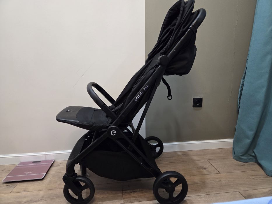 Коляска прогулочная