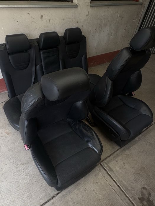 Scaune + bancheta Audi ( piele, partial textil )