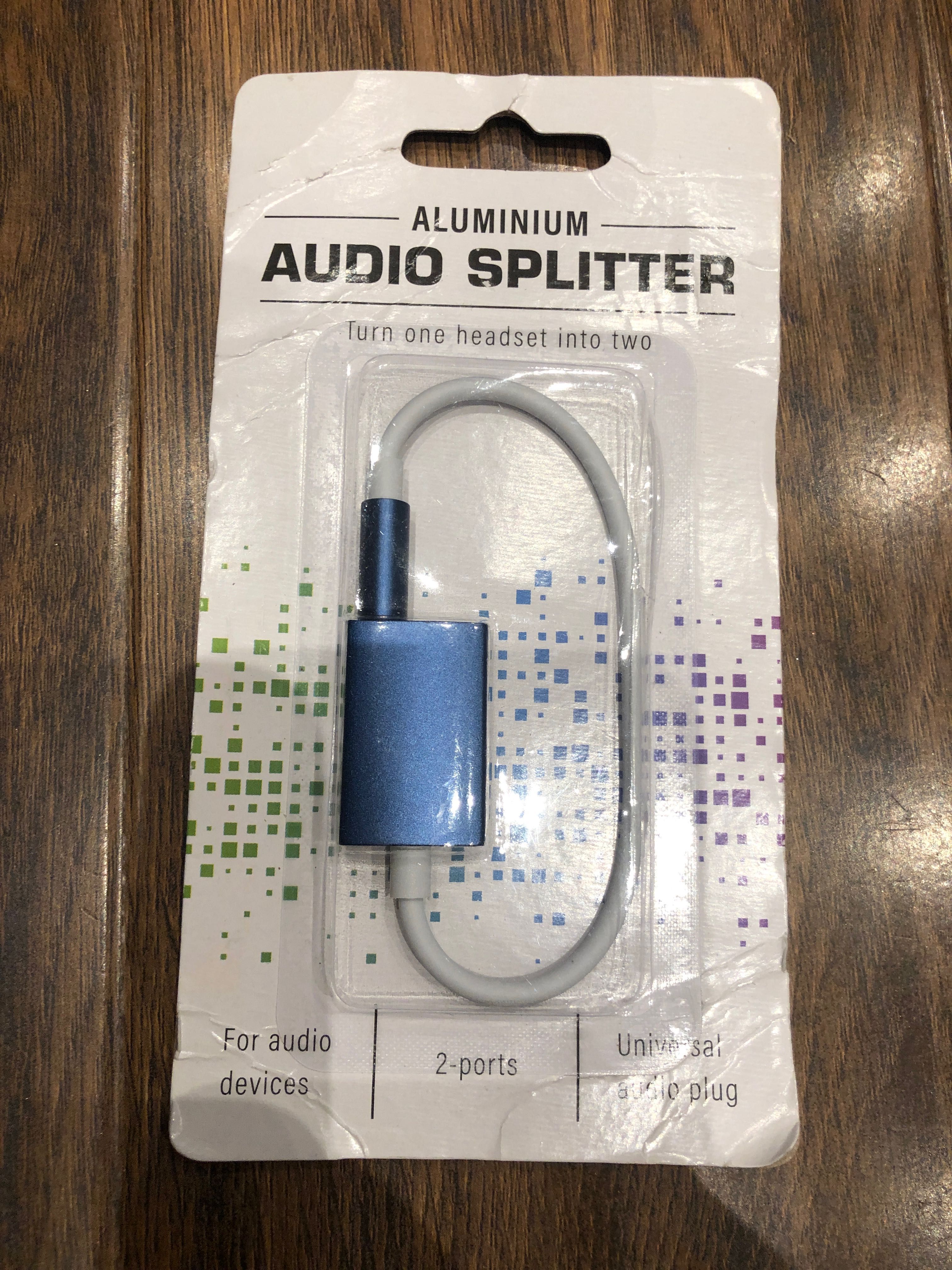 Нов Универсален audio splitter