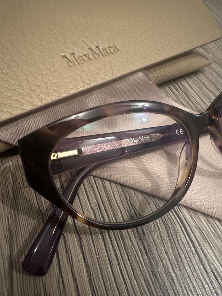 Max Mara - диоптрични рамки