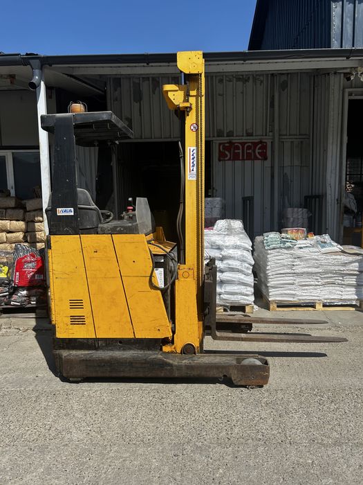 Motostivuitor electric(electrostivuitor)Reach Truck – 2 t, Sit-Down