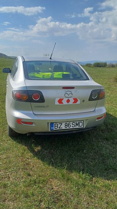 Mazda 3 an 2005 notor 16 d