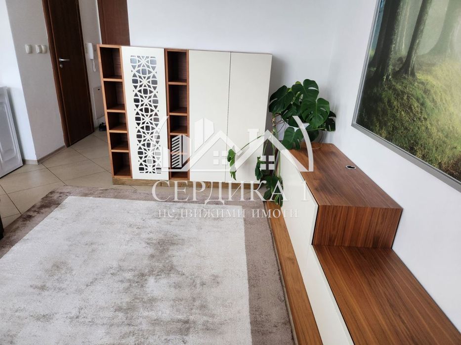 Дава се под наем Двустаен апартамент в София, Център - 60 кв.м за 550 € - Снимка #2