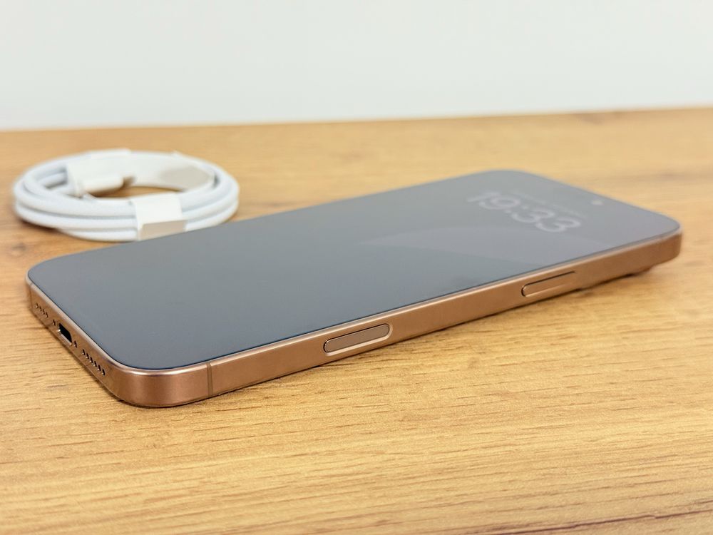 iPhone 16 Pro Max 25 зареждания!!!