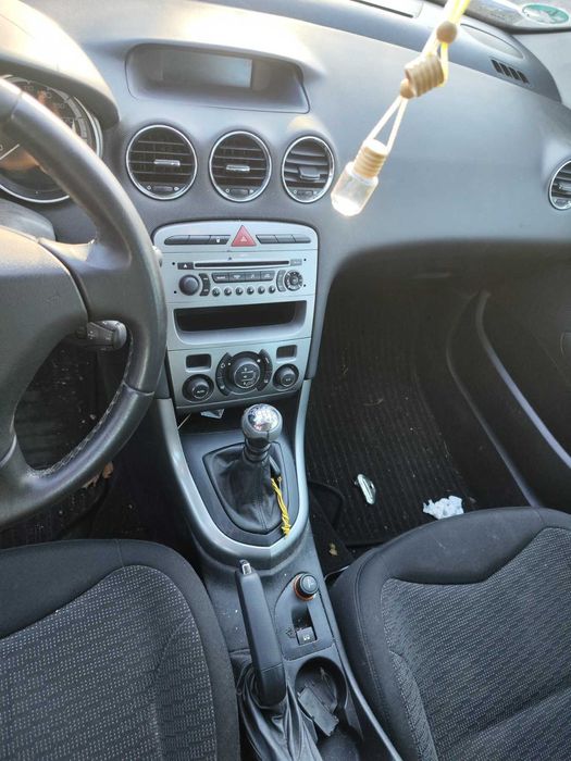 Peugeot 308 на части пежо 308 1.6 hdi