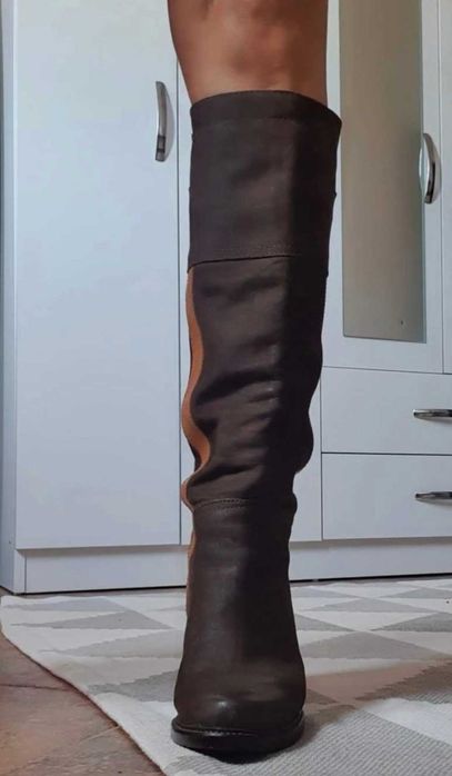 Cizme din piele Patrizia T