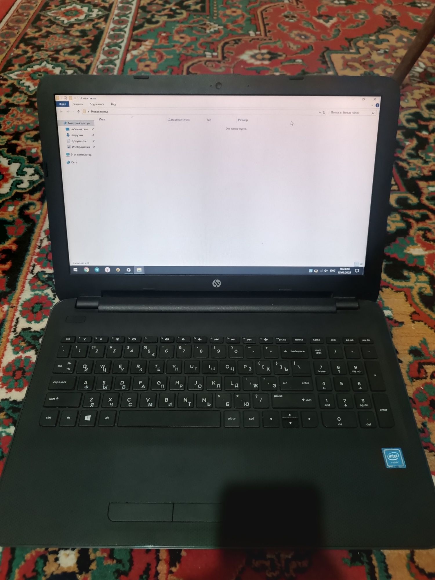 Nootbook sotiladi