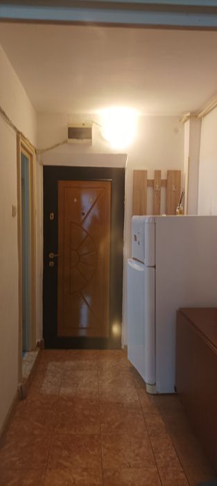 Închiriez garsonieră Zona Centrala Bloc Turn Unic 210