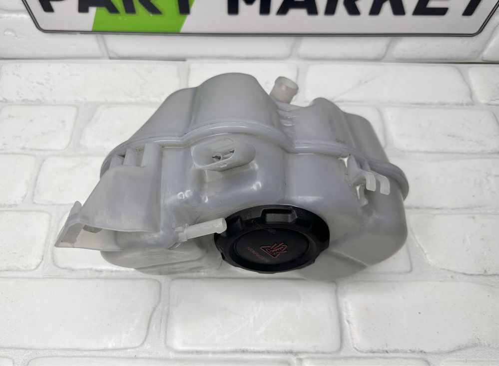 Казанче антифриз AUDI VW 1EA121407H