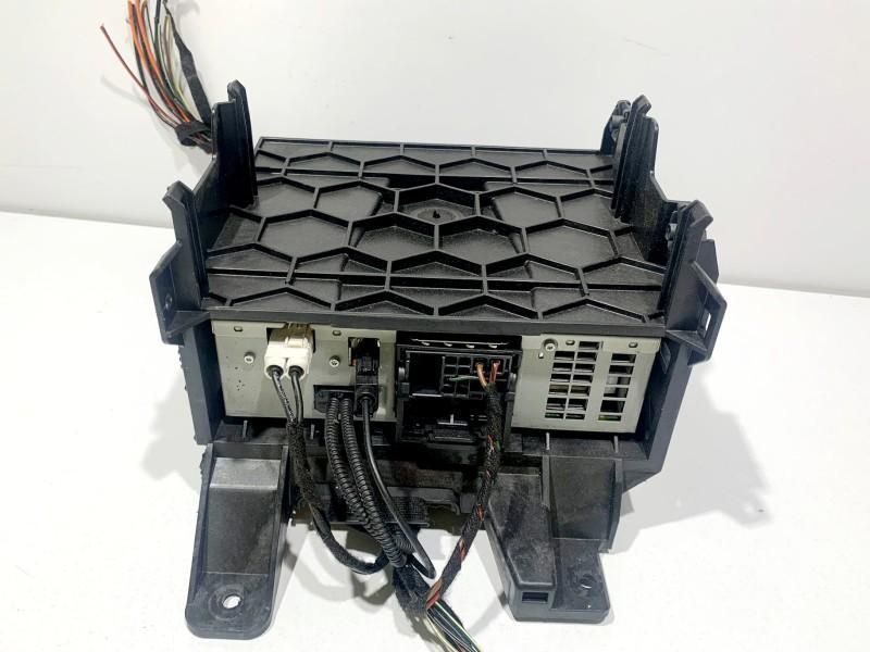 Unitate navigatie multimedia Volkswagen Touareg 2 (2010-2015) [7P] 4F0035061H