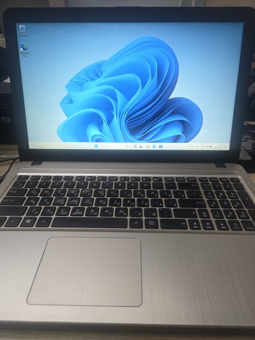 Продам Ноутбук Asus