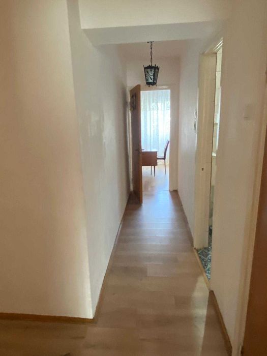 Vand apartament 3 camere