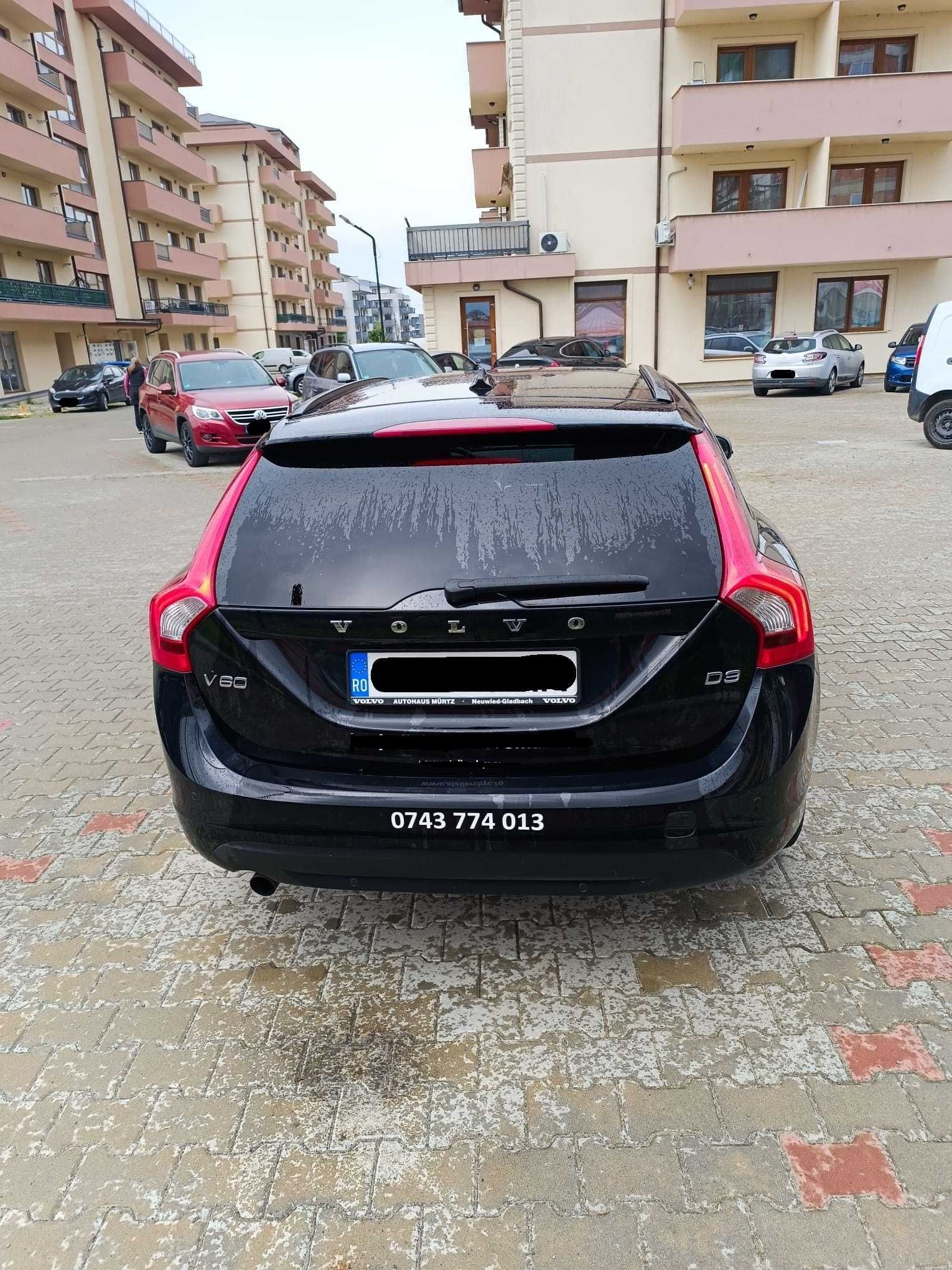 OCAZIE! Volvo V60, D3/D4,  caroserie SIPS, an 2012, 5 cilindri