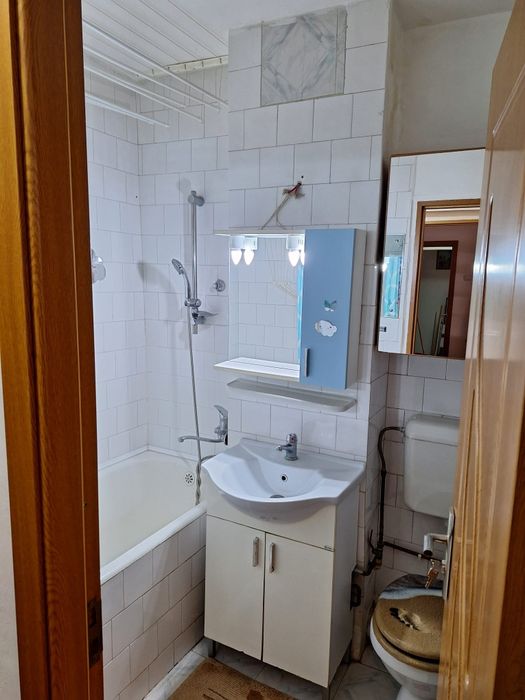 Apartament 3 camere de închiriat/vânzare