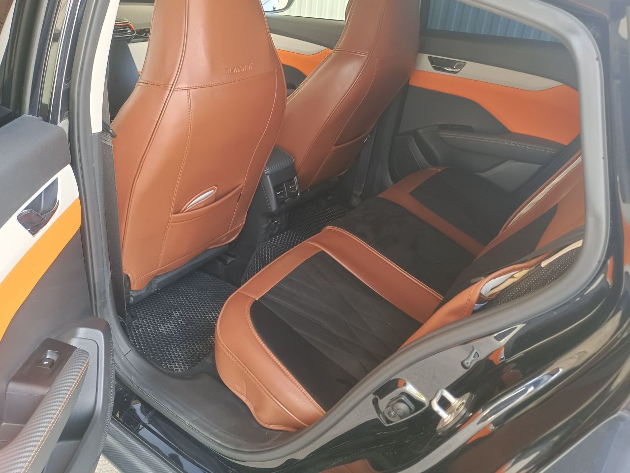 Dongfeng Forthing 2023! Probeg 21 ming Sedan qora