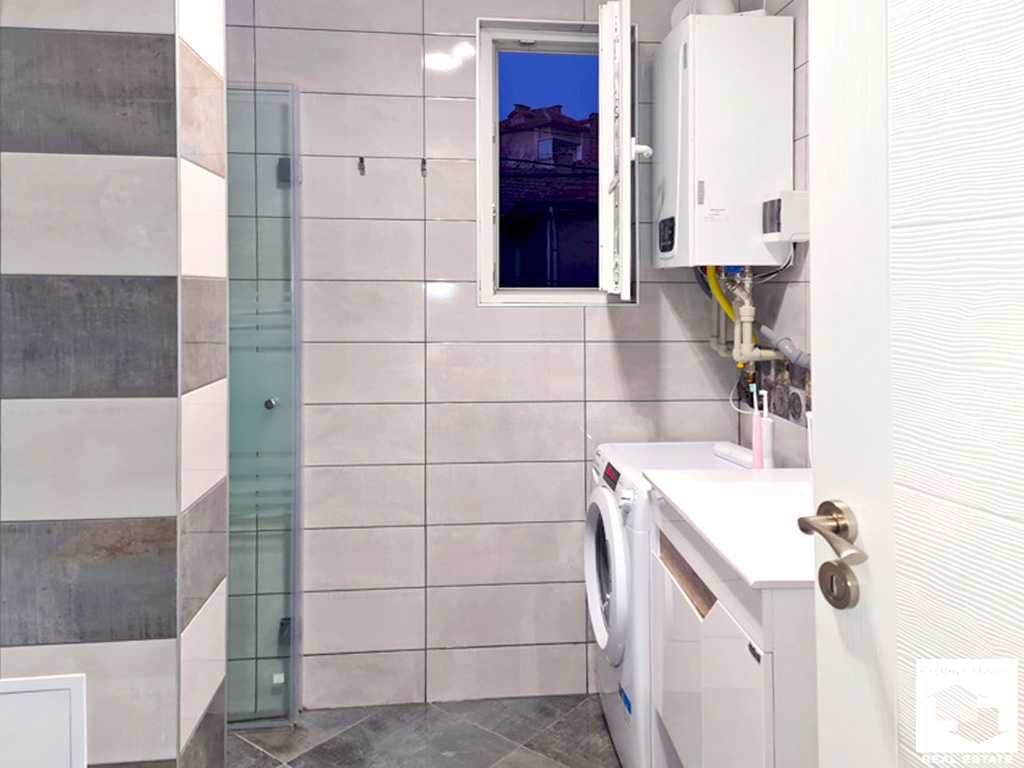 Продава се Къща в Велико Търново, Център - 140 кв.м за 1922 €/кв.м - Снимка #13