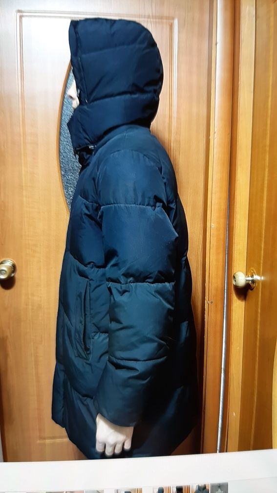 Продам зимнюю куртку