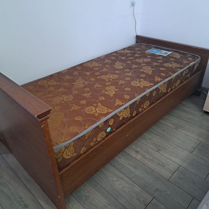 Кровать одноместный