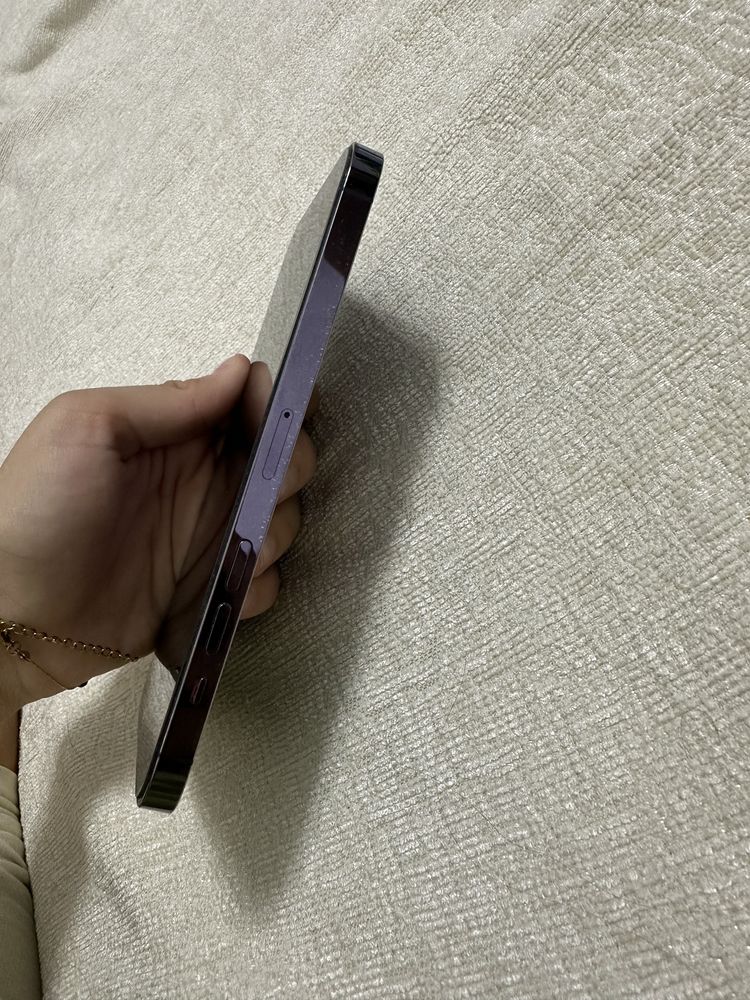 Продавам iphone 14 pro max