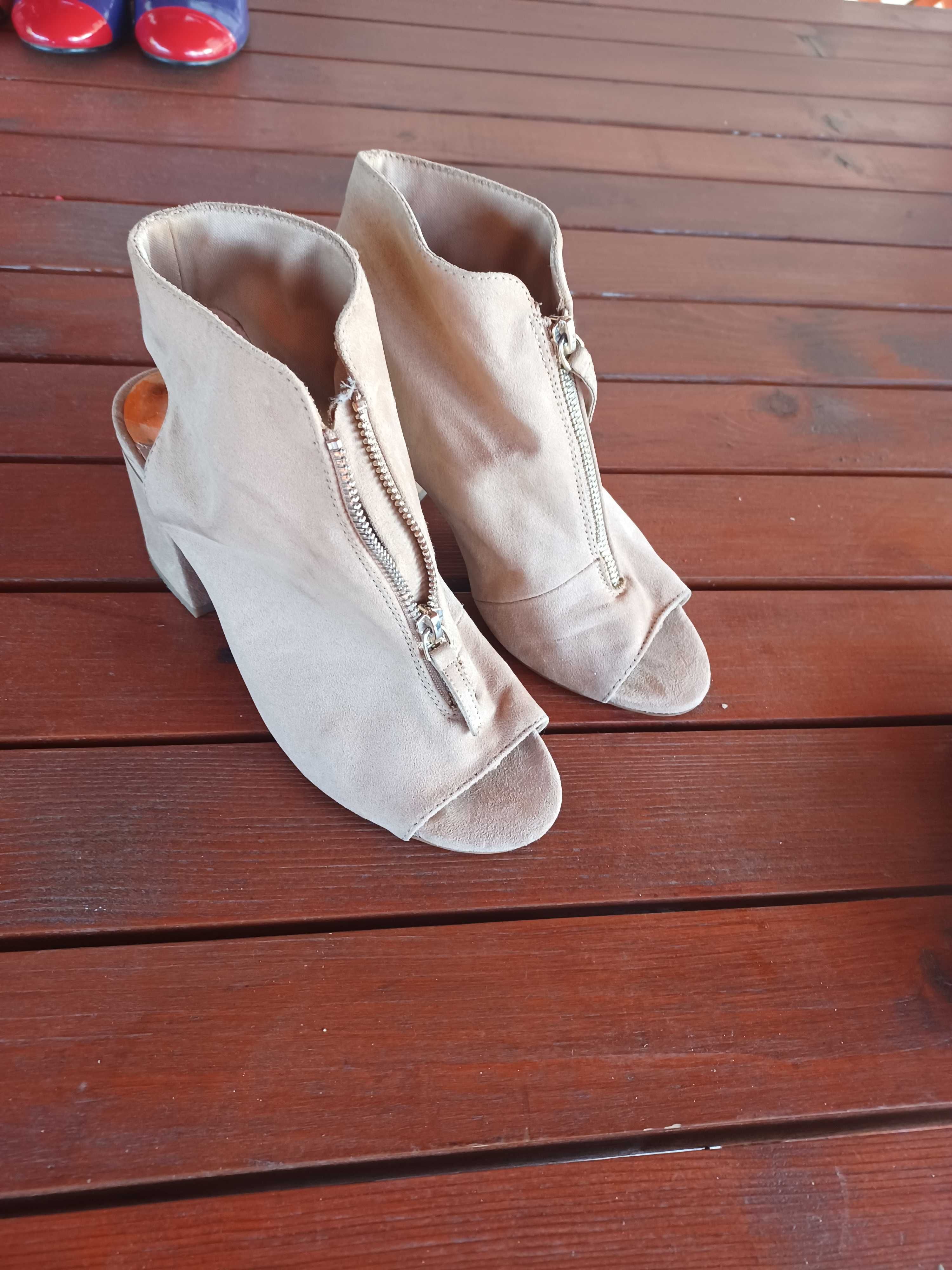 Sandale & Pantofi femei  purtate Nr 36 și 37