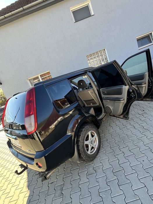 Vand Nissan X-Trail