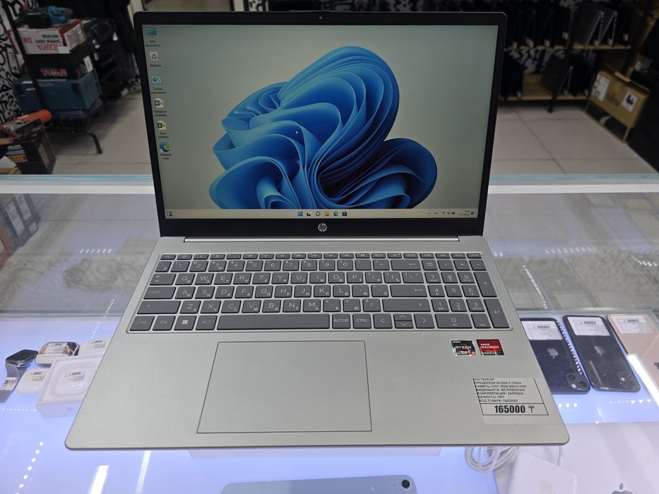 Ноутбук Hp Ryzen 5 7520U озу 16gb ssd512gb рассрочка Реал ломбард