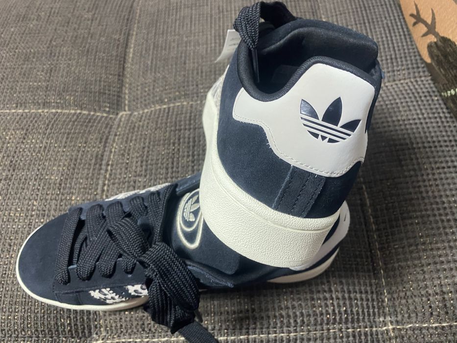 Papuci sport Adidas, model Campus