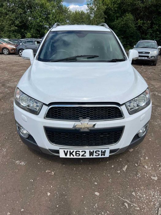 Dezmembrez chevrolet captiva 2.2cdti cod LNQ,Z22D1 FARURI XENON