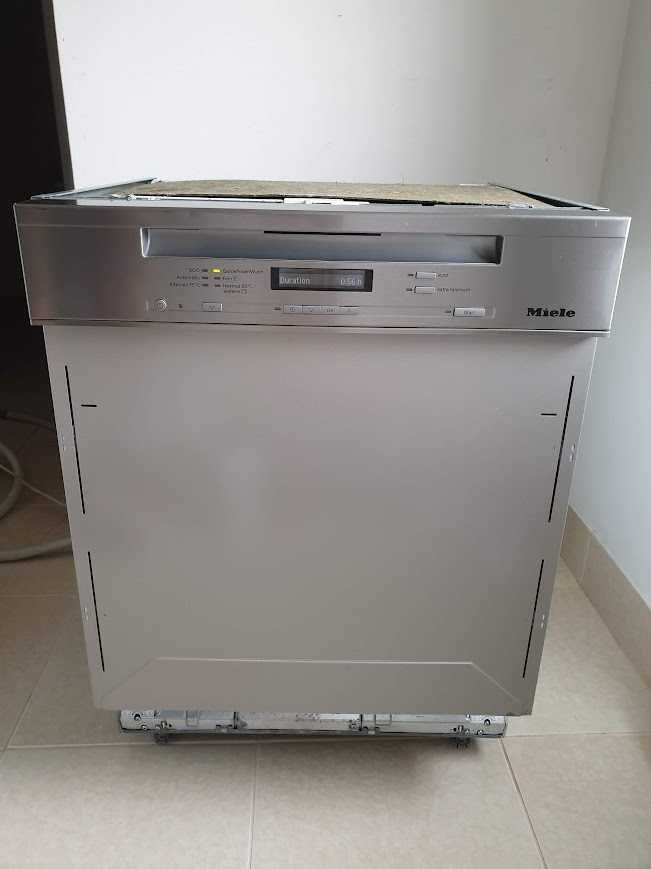 Inox Miele Auto Open QuickPower Wash Съдомиялна - Частично Вграждане