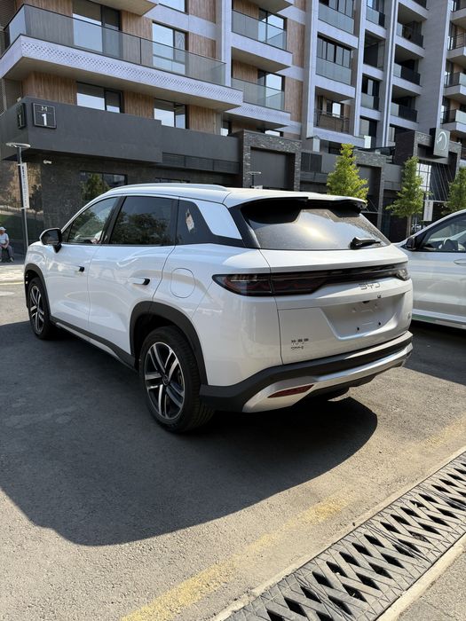 BYD song L hybrid