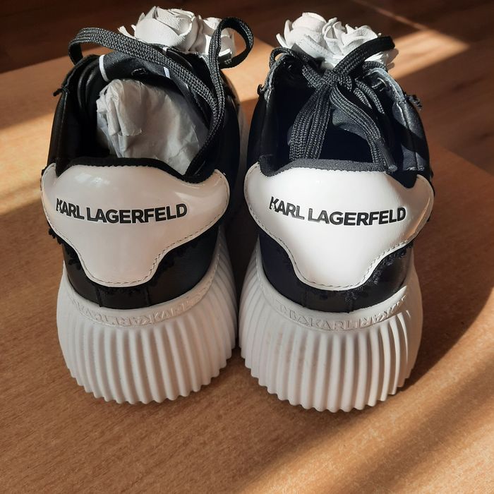 Оригинални обувки на Karl Lagerfeld