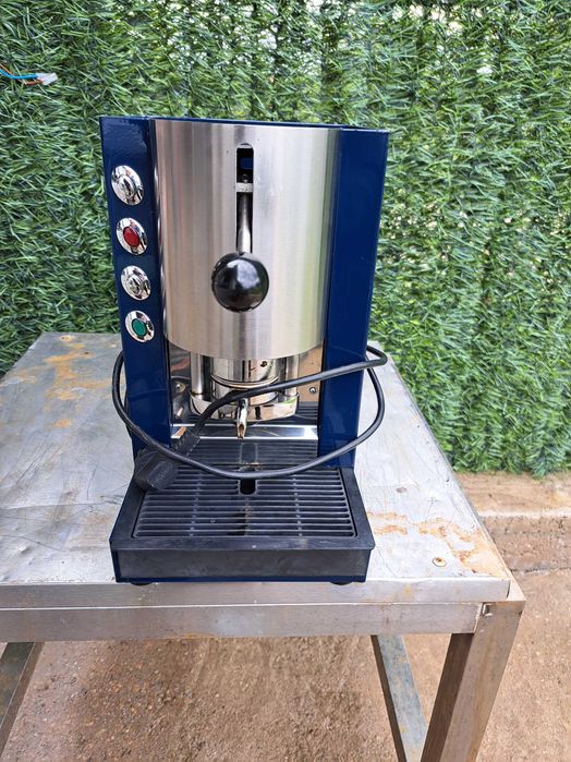 Професионална Кафемелчка MAHLKONIG