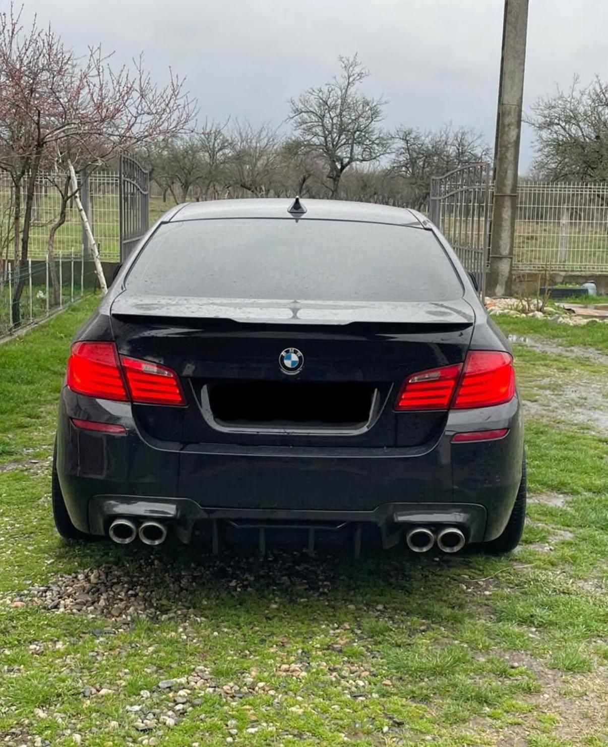 Vând BMW f 10 impecabil