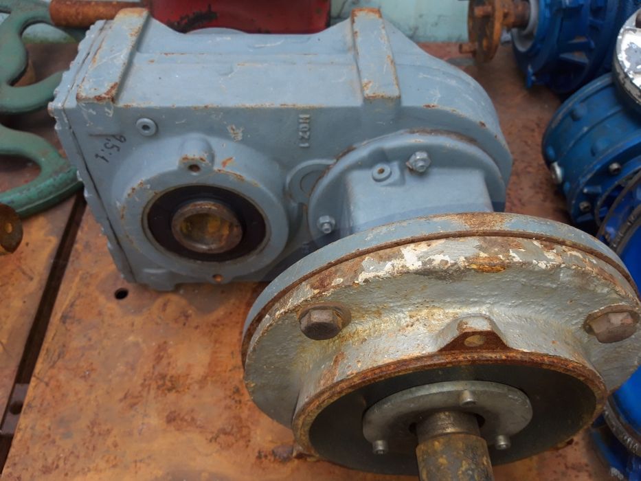 Multiplicator-reductor-