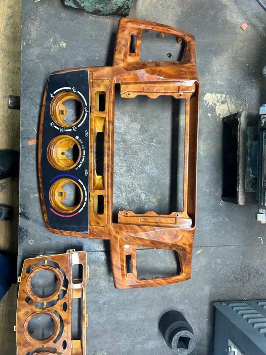 продам панель от Тойото Фартунер. 2005жылғы.