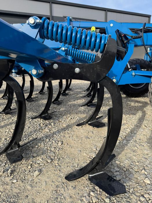 Gruber , Cultivator tractat 4,0-5,0m Marca Agripol