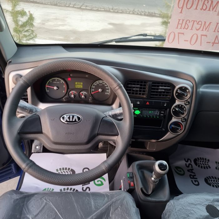 Сотилади 
Bongo |||  1.2 тон 
Изатермос бутка бузилмай келган балантид